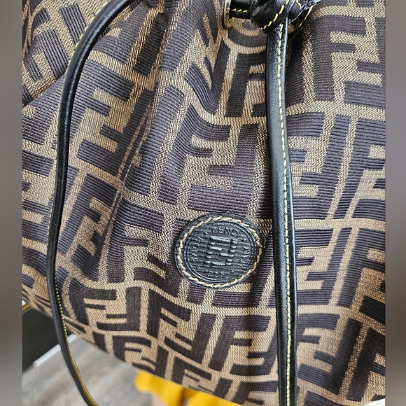 Fendi Zucca Large Backpack - Picture 4 of 14